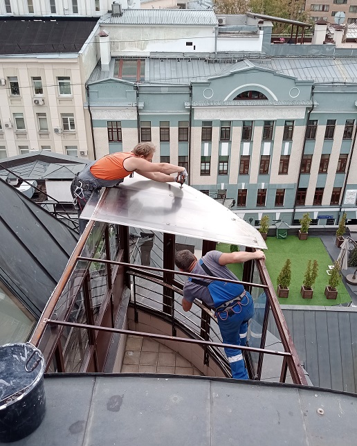 ремонт кровли из поликарбоната